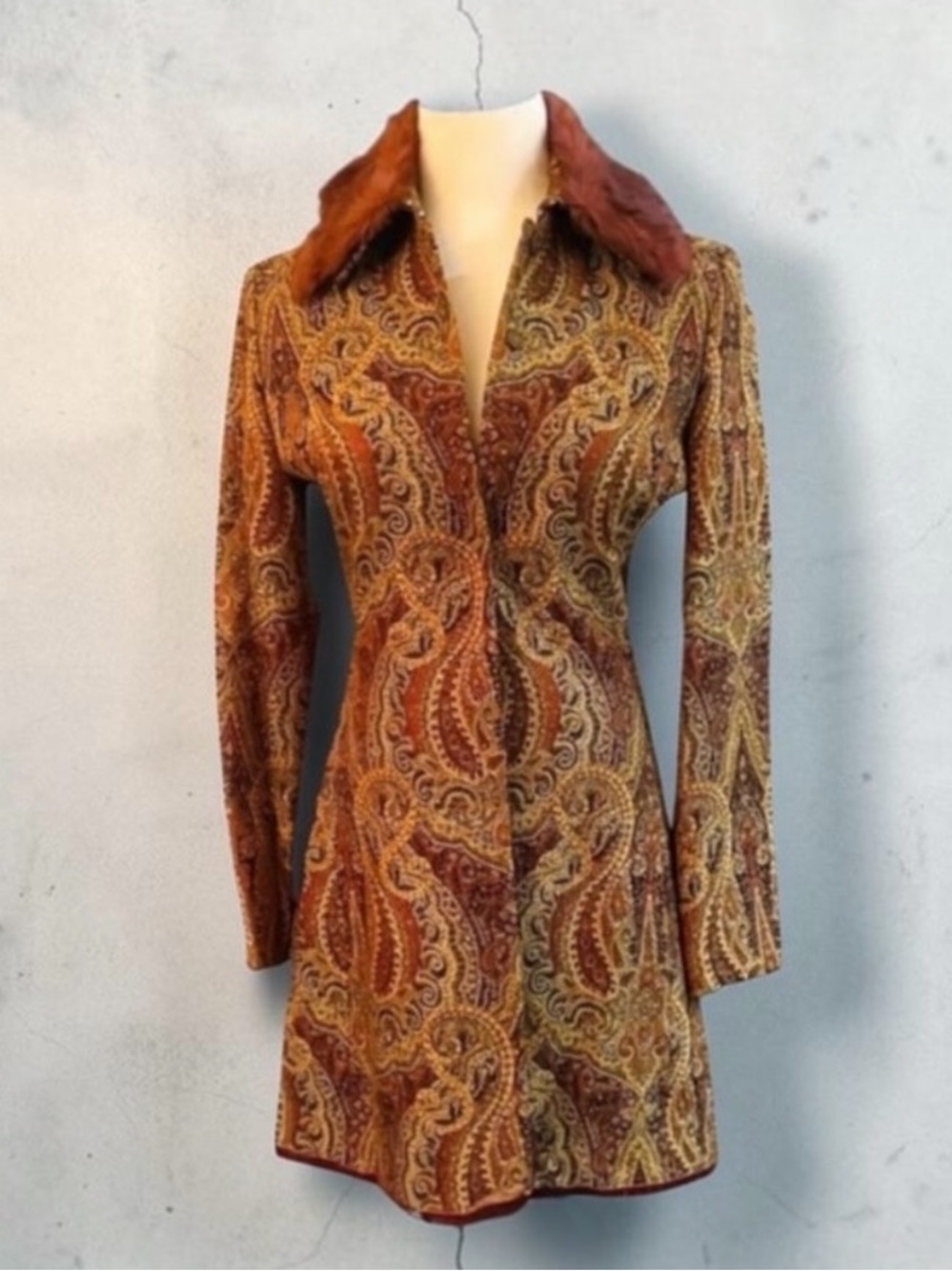 ALLEN SCHWARTZ Tapestry Coat Size 4